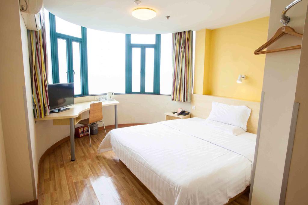 7Days Inn Dalian Heishijiao Software Park 外观 照片